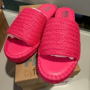 Faryl Women's Pink Slide Sandals